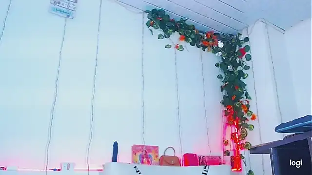 deboraath online show from February 2026 04:44:01 AM