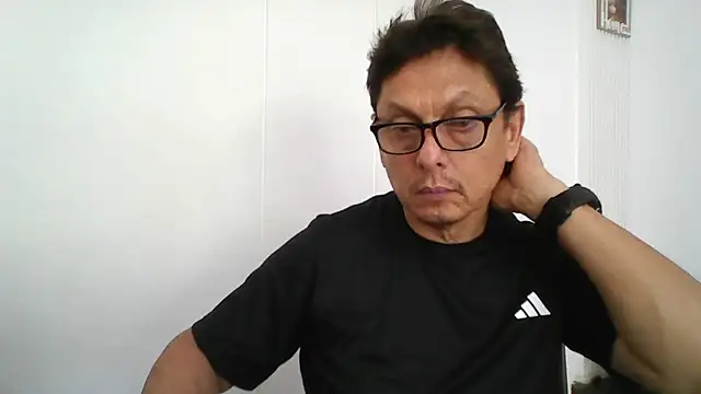 MarcusKelvin online show from April 2026 05:04:02 PM