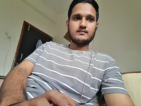 Jonrobinso online show from September 2025 04:58:02 AM