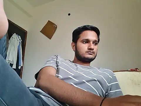 Jonrobinso online show from November 2025 05:29:02 AM