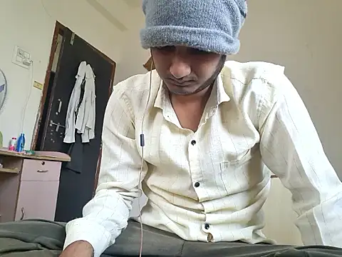 Jonrobinso online show from November 2025 05:29:01 AM