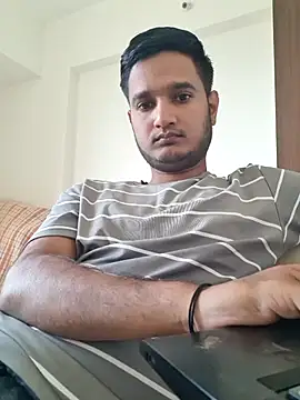 Jonrobinso online show from April 2026 03:55:01 AM