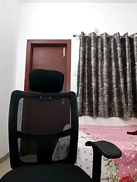 sanaya baby online show from January 2025 10:37:01 PM