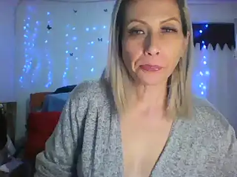 alixia81 online show from March 2025 01:32:02 AM