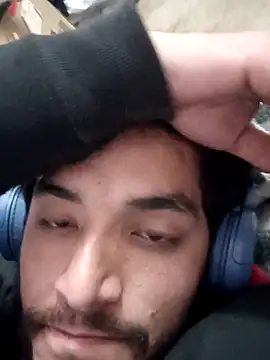 Snapshot of nskgenz chatting on December 2025 09:10:02 PM nskgenz online show from December 2025 09:10:02 PM