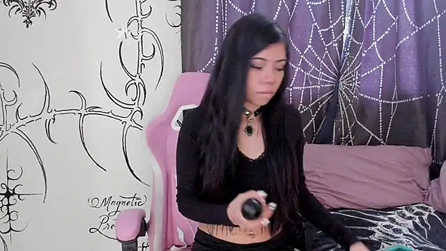 AlyRoses online show from June 2026 04:19:02 PM