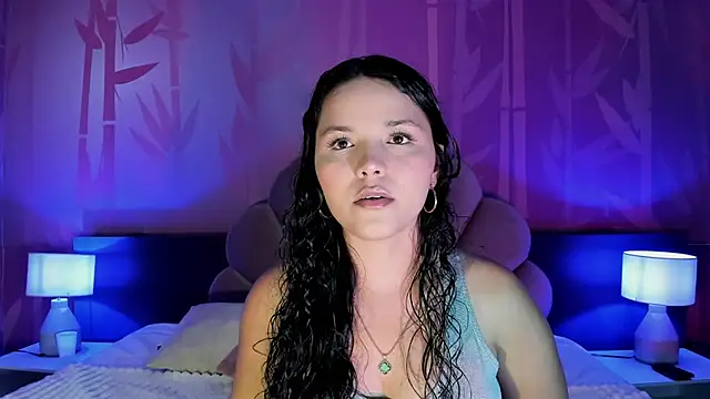 Snapshot of LottiCarter chatting on January 2025 03:09:02 AM LottiCarter online show from January 2025 03:09:02 AM