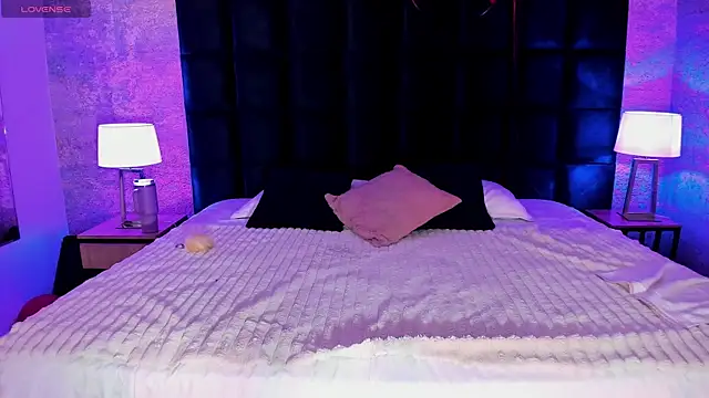 Snapshot of LottiCarter chatting on February 2025 03:42:01 AM LottiCarter online show from February 2025 03:42:01 AM