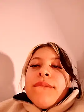 sammymoon online show from February 2025 10:53:02 PM