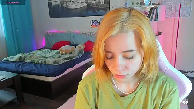 Snapshot of Ramona_Johnson chatting on February 2025 08:57:02 AM Ramona Johnson online show from February 2025 08:57:02 AM