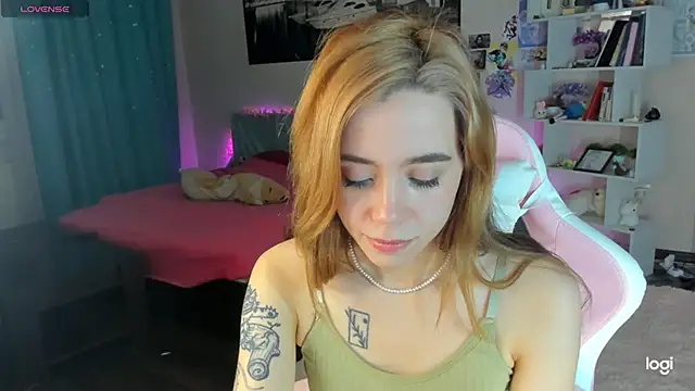 Snapshot of Ramona_Johnson chatting on February 2025 03:47:02 AM Ramona Johnson online show from February 2025 03:47:02 AM