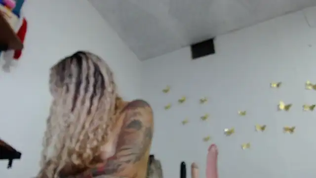 Sexy-Favgirl online show from January 2026 08:16:01 AM