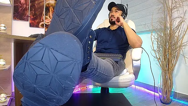 alessandro wye online show from March 2025 07:48:01 AM