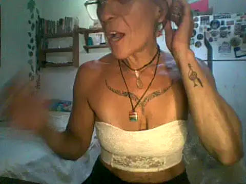 Snapshot of sabinytahot chatting on January 2025 05:10:01 AM sabinytahot online show from January 2025 05:10:01 AM