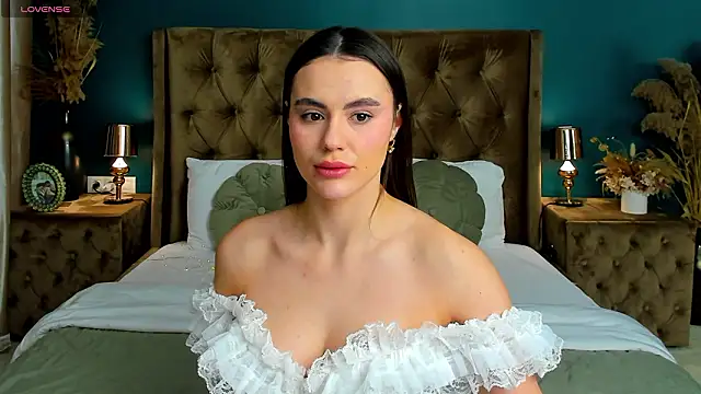 CalyMoon online show from January 2026 08:29:01 PM