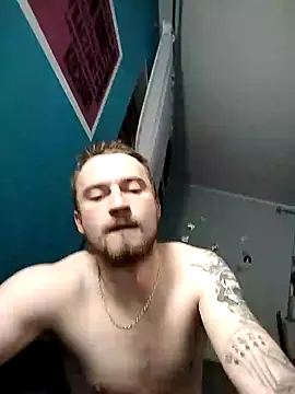 wariacik0024 online show from February 2025 04:56:02 PM