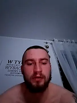 wariacik0024 online show from February 2026 09:57:01 PM