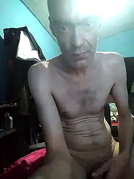 hugosafado333 online show from October 2025 07:15:01 AM