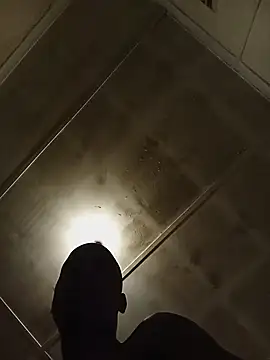 izinjamfee2 online show from February 2026 12:42:01 AM