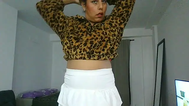 Yerucita online show from June 2026 03:51:01 AM