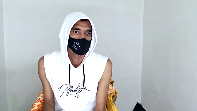 Snapshot of Habibi_big_b chatting on November 2025 04:54:01 PM Habibi big b online show from November 2025 04:54:01 PM