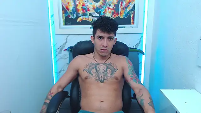 Snapshot of targuerian22 chatting on September 2025 12:11:01 AM targuerian22 online show from September 2025 12:11:01 AM