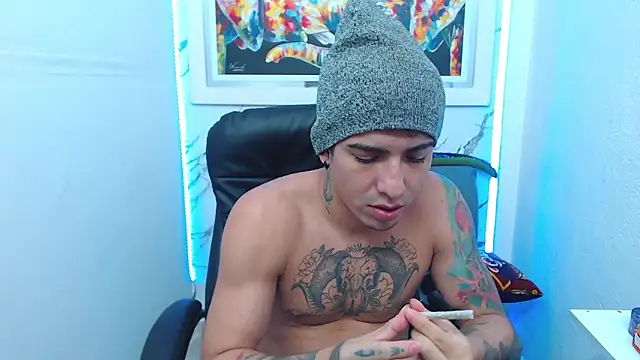 Snapshot of targuerian22 chatting on September 2025 07:10:02 AM targuerian22 online show from September 2025 07:10:02 AM