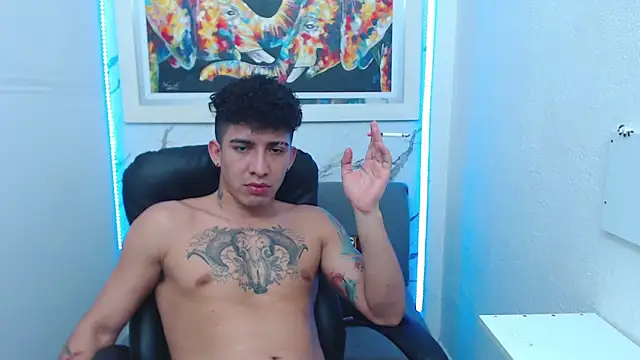 Snapshot of targuerian22 chatting on October 2025 04:00:01 AM targuerian22 online show from October 2025 04:00:01 AM