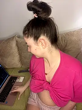 GraceCarther online show from November 2025 10:19:01 PM