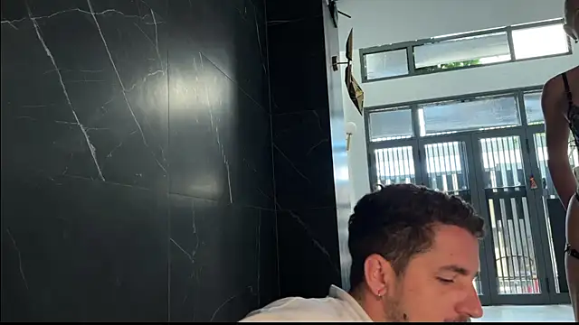 Flying-Dutchmana online show from April 2026 04:57:01 AM