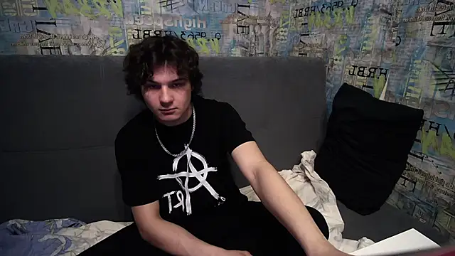 sweet lucifer666 online show from April 2026 10:15:02 PM