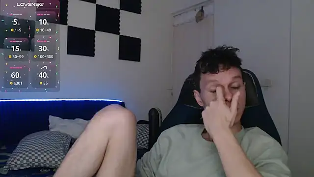 bryamado69 online show from November 2025 06:13:01 AM