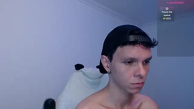 bryamado69 online show from March 2026 07:12:02 AM