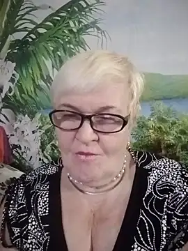 VioletSweet566 online show from December 2024 05:48:02 PM