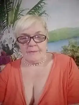 VioletSweet566 online show from December 2024 09:37:02 PM