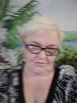 VioletSweet566 online show from December 2024 08:16:01 PM