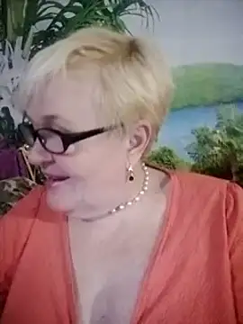 VioletSweet566 online show from December 2024 05:26:02 PM