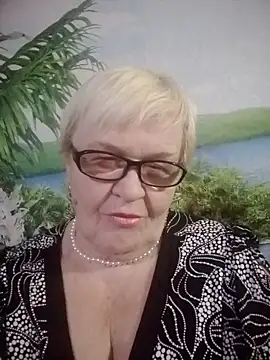 VioletSweet566 online show from January 2025 09:50:01 PM