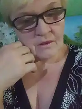 VioletSweet566 online show from January 2025 06:41:02 PM