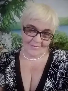 VioletSweet566 online show from January 2025 07:15:01 PM