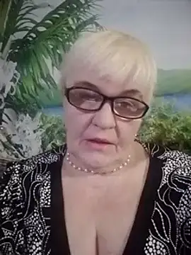 VioletSweet566 online show from February 2025 04:54:01 PM