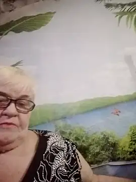 VioletSweet566 online show from February 2025 06:17:01 PM