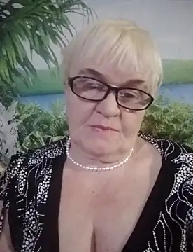 VioletSweet566 online show from February 2025 10:09:01 PM