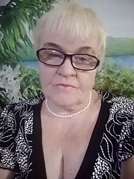 VioletSweet566 online show from February 2025 02:16:02 PM