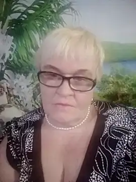 VioletSweet566 online show from February 2025 02:29:02 PM