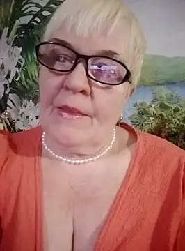 VioletSweet566 online show from February 2025 07:13:01 PM