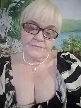 VioletSweet566 online show from February 2025 02:44:02 PM