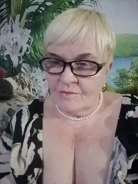 VioletSweet566 online show from February 2025 06:24:02 PM