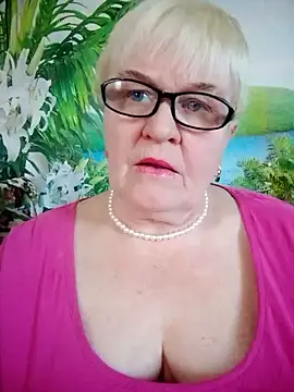 VioletSweet566 online show from February 2025 12:16:02 PM