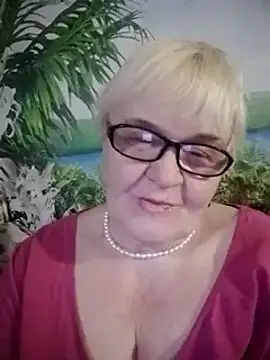 VioletSweet566 online show from February 2025 09:37:02 PM